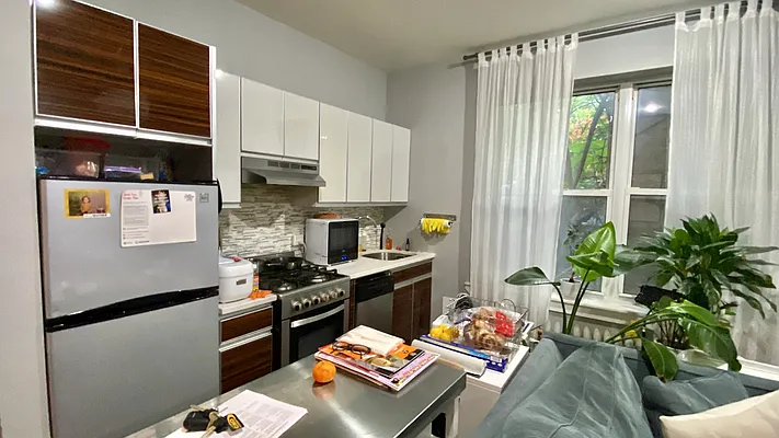 Rented by Simply Brooklyn Realty Inc | media 7