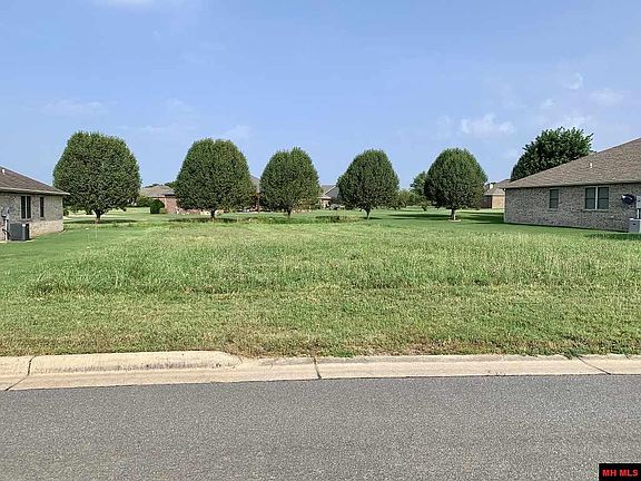 5th image of 210 Turnberry Ct