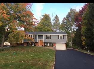 26 Haystack Rd, Clifton Park, NY 12065