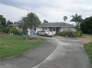 2216 44th St SW, Naples, FL 34116