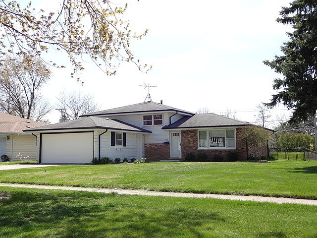 1st image of 9109 W 147th St