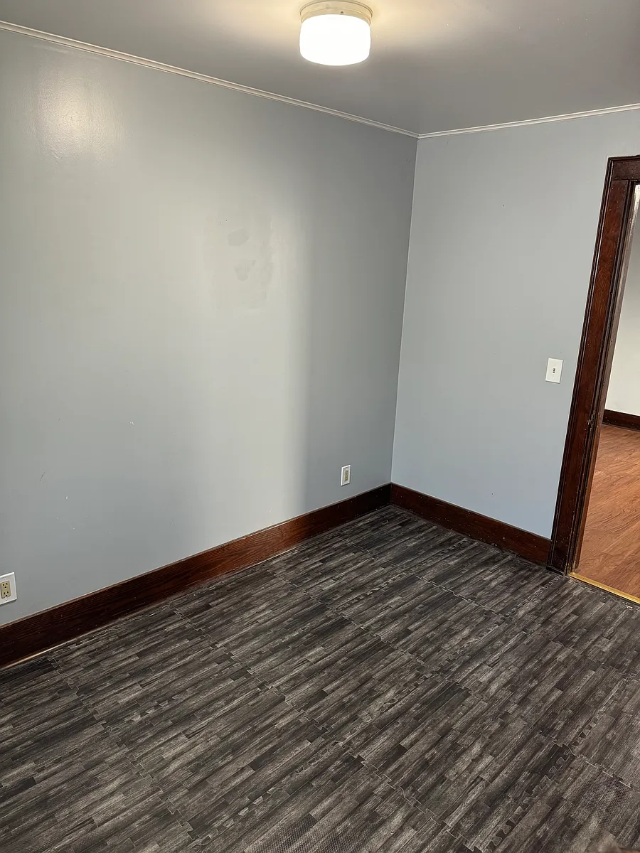 Building Photo - 412 Ellicott St #2