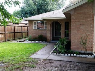 1327 Gamma St, Pasadena, TX 77504