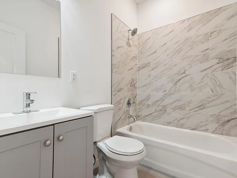 5102 Arch St #2 — Photo 15