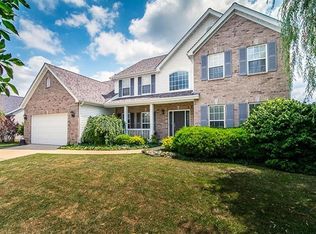376 Remington Way Dr, Ballwin, MO