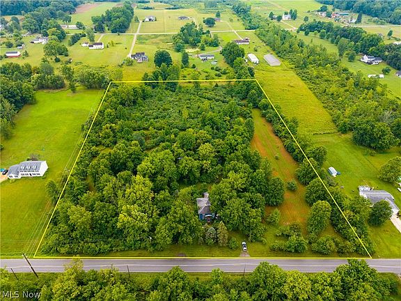 3rd image of 45217 Parsons Rd