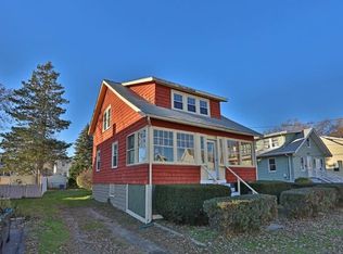 25 Dustin St, Saugus, MA 01906
