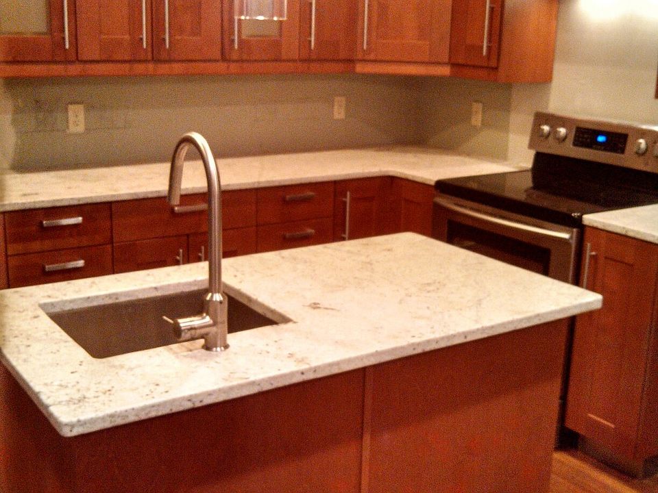 2nd image of 1617 S Argyle Pl