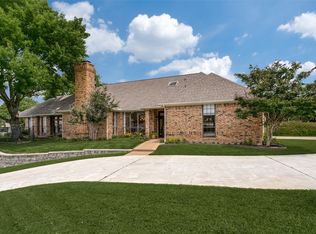 2717 Country Pl, Carrollton, TX 75006
