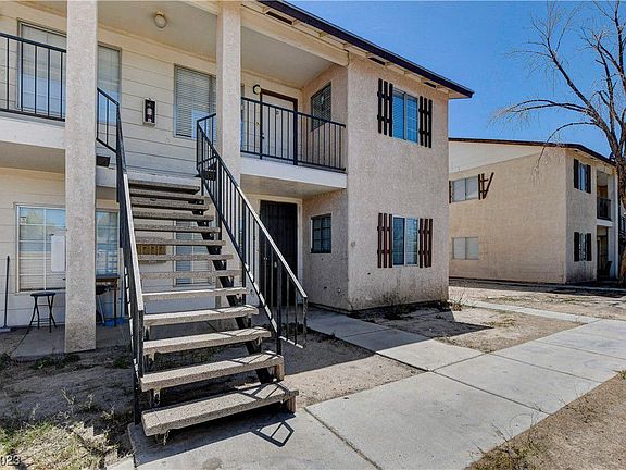 5th image of 5270 Carriellen Ln APT D
