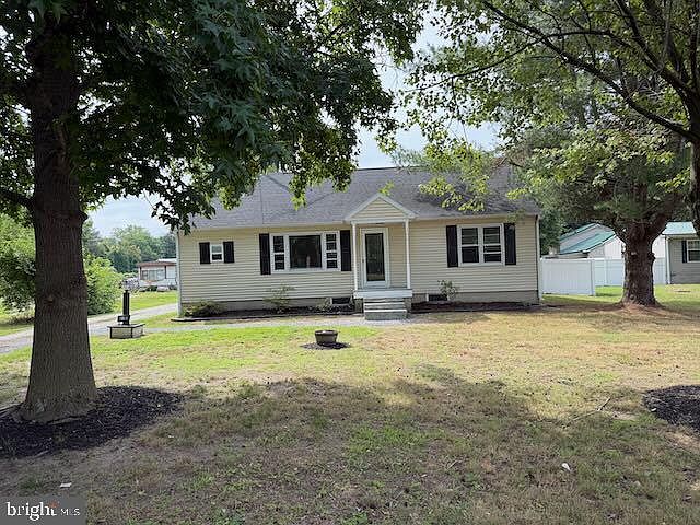 1st image of 6983 Shawnee Rd