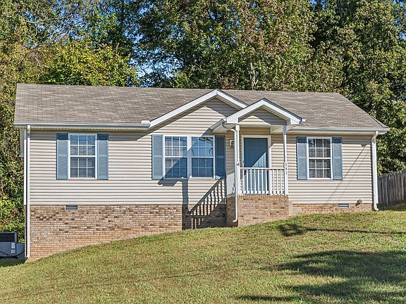 3rd image of 341 Donna Dr