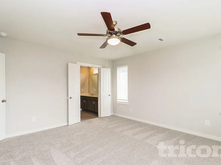 9835 Willow Creek Commerce Dr #310 — Photo 8