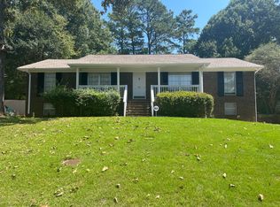 815 4th Ct, Pleasant Grove, AL 35127