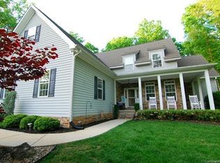 3030 Mountain Creek Dr, Sherrills Ford, NC 28673