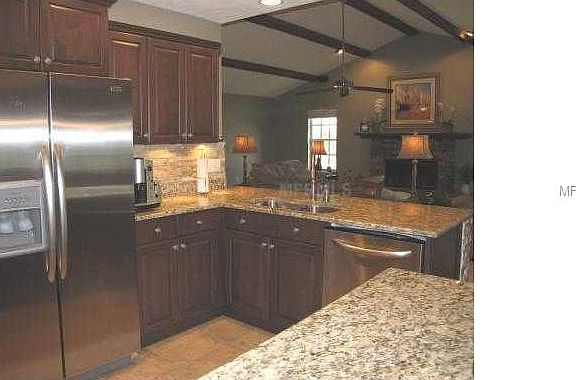 4th image of 2216 Shadehill Ct