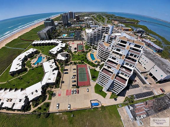 2nd image of 1000 Padre Blvd