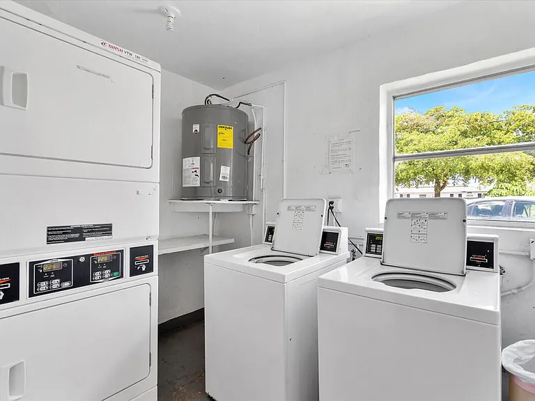 18801 NE 2nd Ave #1005 — Photo 9