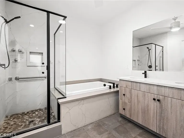1373 Topanga Dr — Photo 12