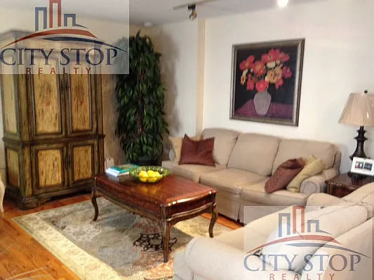Rented by City Stop Realty | media 20