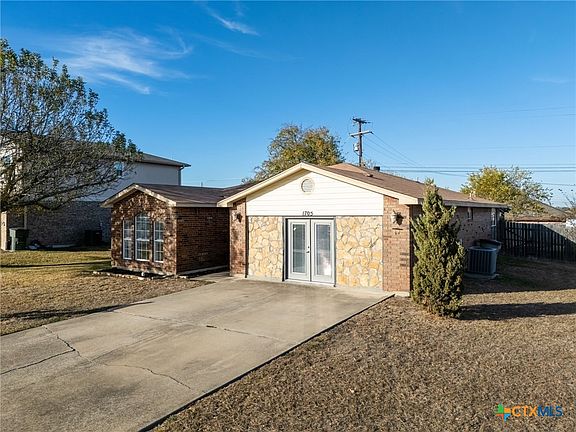 4th image of 1705 Waterford Dr