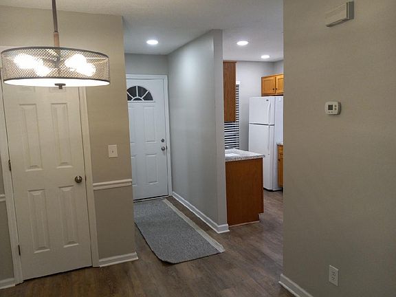 4th image of 10335 Walden St #B-6