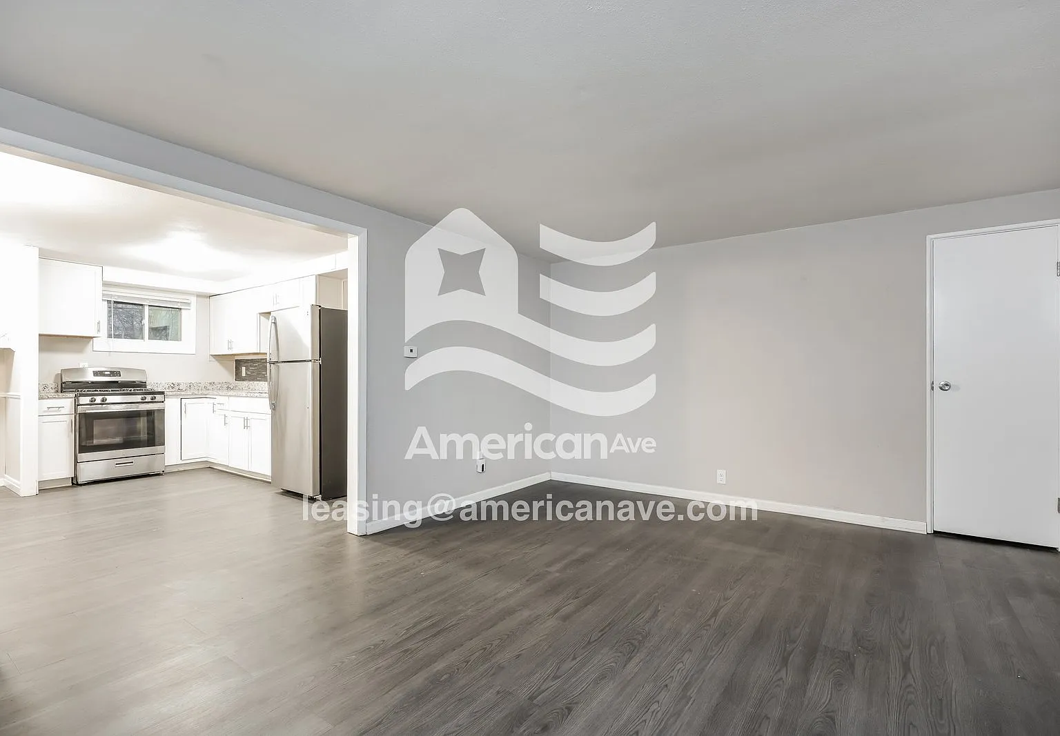 3 bed, 1.5 bath, 1142 sqft, $1,710 — Photo 3