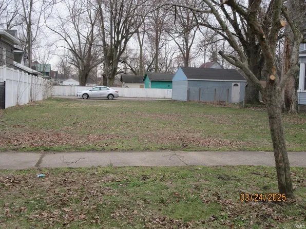 1309 Harrison St, Elkhart, IN 46516