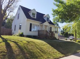 3126 N 26th St, Sheboygan, WI 53083