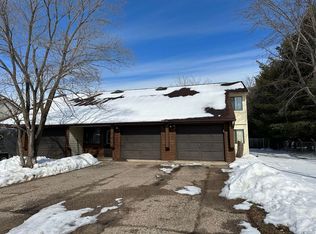 608 Johns Dr #A, Stevens Pt, WI 54481