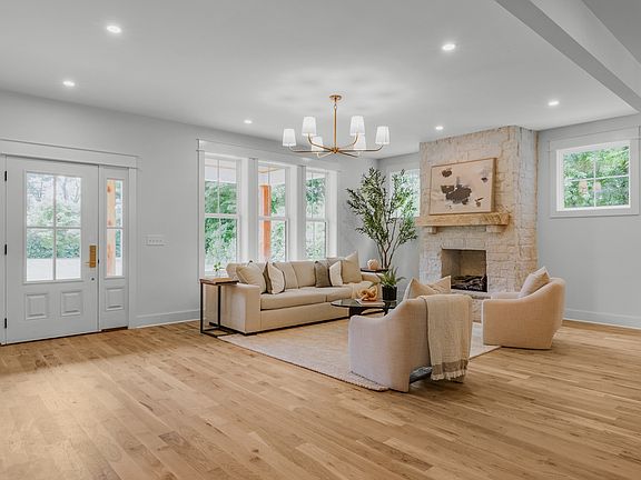 5th image of 1629 Cairo Rd