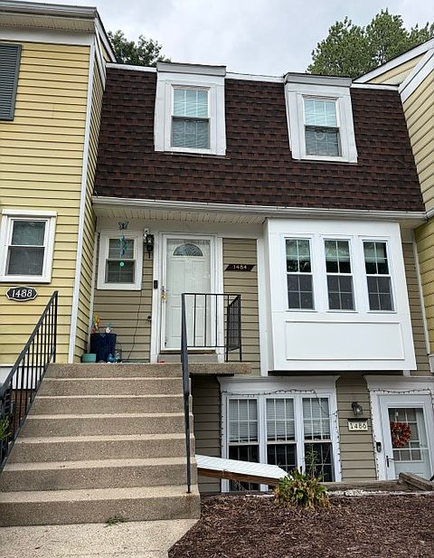 1st image of 1484 Lowell Ct