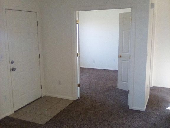 4th image of 1345 W Marina Dr