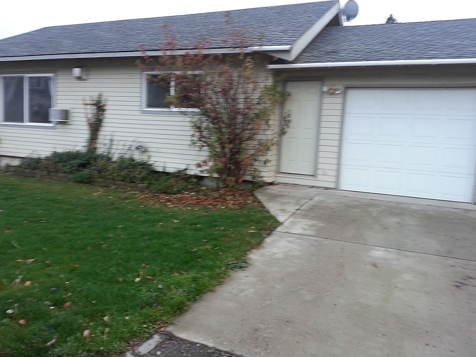 2nd image of 211 N Pierce St
