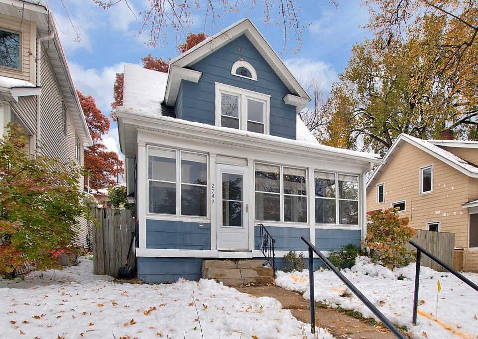 1st image of 2747 Taylor St NE