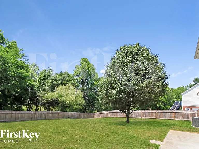 2648 Wynbrook Dr — Photo 15