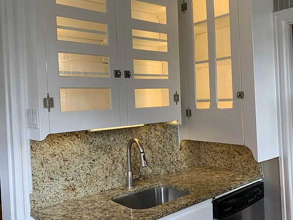 3rd image of 1210 Delaware Ave #1