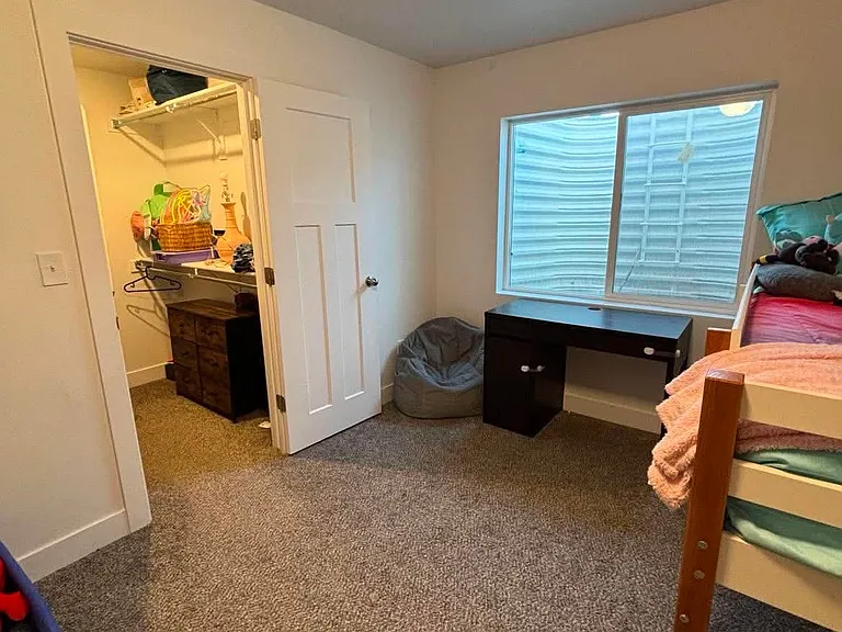 658 N Butte Ln #1 — Photo 21