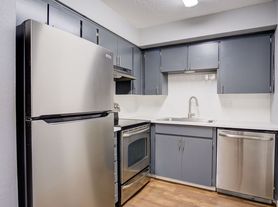 Wornall Place Apartments