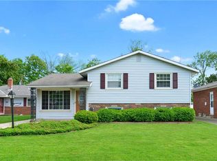 19608 Ridgeland Ave, Cleveland, OH 44135