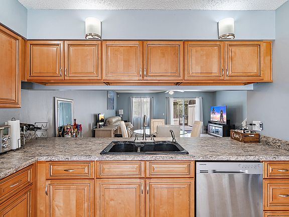 5th image of 6183 Riverwalk Ln Unit 7