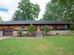 3805 S Cleveland Massillon Rd, Barberton, OH 44203