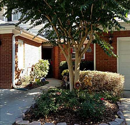 5th image of 53 Townview Dr