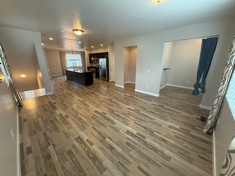 3659 W Golden Sky Ln — Photo 6