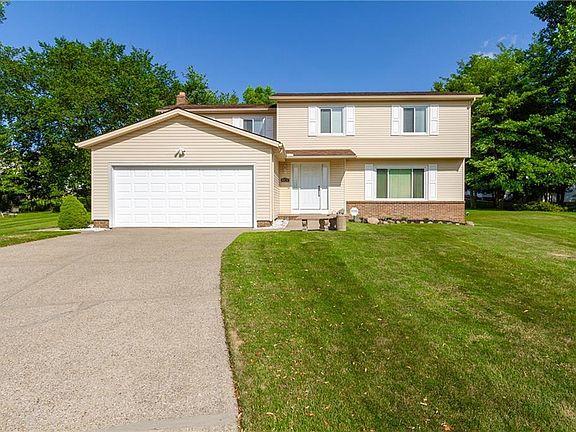2nd image of 4874 Stacy Ct