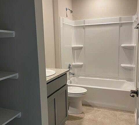 2nd image of 100 Harvest Hill Dr