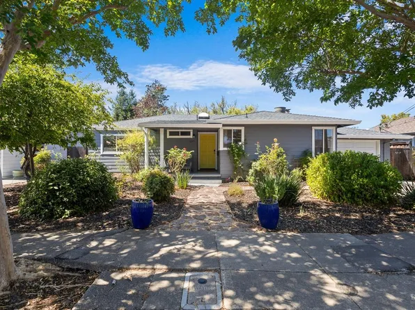 1645 Terrace Way, Santa Rosa, CA 95404