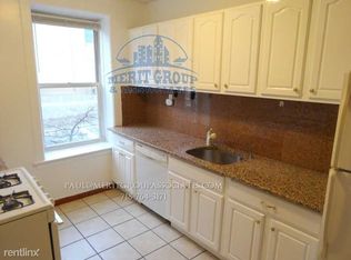 4508 40th St, Sunnyside, NY 11104