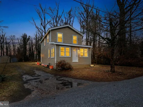 5 Oakdale Ave, Aberdeen, MD 21001