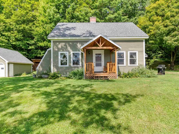 76 Rooney Drive, Cambridge, VT 05464